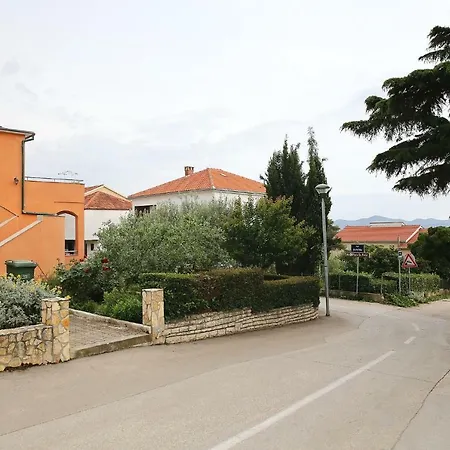 R&l Apartment Kozino