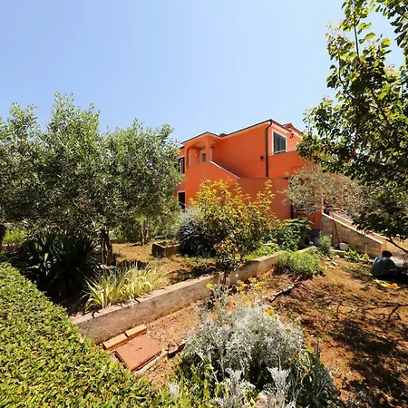 R&l Apartment Kozino